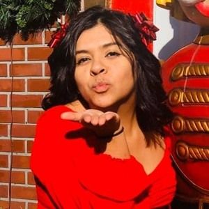 Meet your Posher, Brenda